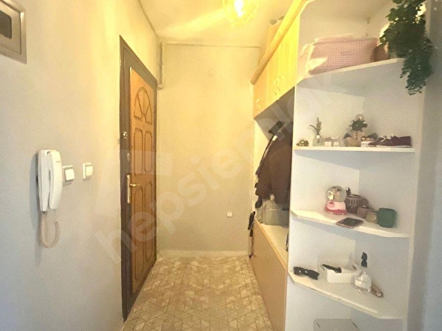 KAYALIK CADDESİ ÜZERİNDE 3+1 ASANSÖRLÜ KİRALIK DAİRE.. - Görsel 18