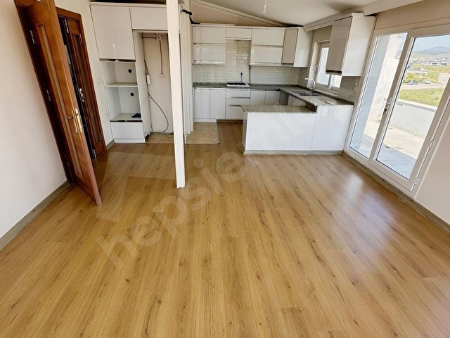 Karakayalarda kullanışlı [0] ayarında 5+1 Dubleks teraslı daire - Görsel 23