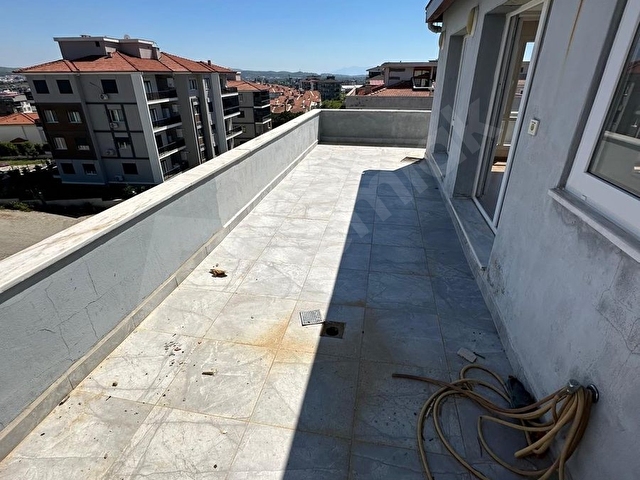 Karakayalarda kullanışlı [0] ayarında 5+1 Dubleks teraslı daire - Görsel 2