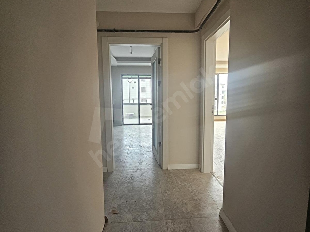 EYLÜL EMLAKTAN ATA TEPEYE YAKIN KİRALIK 3+1 LUX DAİRE - Görsel 4