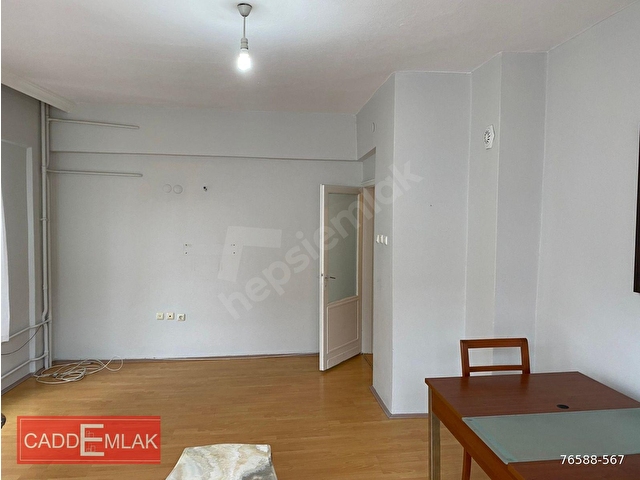 DOKTORLAR CAD ÜZERİNDE ARAKAT KİRALIK 2+1 DAİRE - Görsel 5