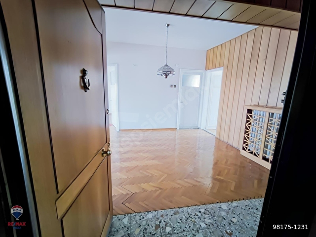 RE/MAX MODDAN HAMAMYOLU CAD. PARK MANZARALI 3+1 SATILIK DAİRE - Görsel 3