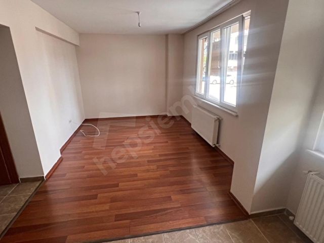 TURUNCU EMLAKTAN ARMAĞANEVLERDE KİRALIK 2+1 YENİ BİNADA DAİRE - Görsel 3