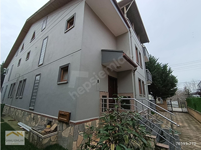 ŞANLI EMLAKTAN, YALOVA KADIKÖYDE 8+1 MASRAFSIZ OTURMAYA HAZIR SATILIK TRİPLEKS VİLLA - Görsel 5