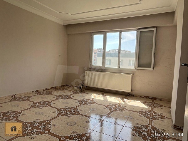 BEHSAT LİSESİ YAKINI KİRALIK 3+1 125M2 2.KAT DOĞALGAZLI BAKIMLI FERAH PARK CEPHELİ ARAKAT DAİRE