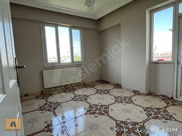 BEHSAT LİSESİ YAKINI KİRALIK 3+1 125M2 2.KAT DOĞALGAZLI BAKIMLI FERAH PARK CEPHELİ ARAKAT DAİRE - Görsel 2