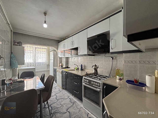 BARUT EMLAKTAN HİCRET CAMİ YAKINI GÜNEY E. BANYOLU 3+1 KAT DAİRE