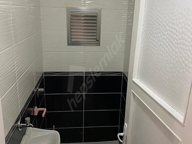 Fatih Fındıkzade vatan caddesi ile millet caddesi arasında ara kat 3+1 daire - Görsel 14