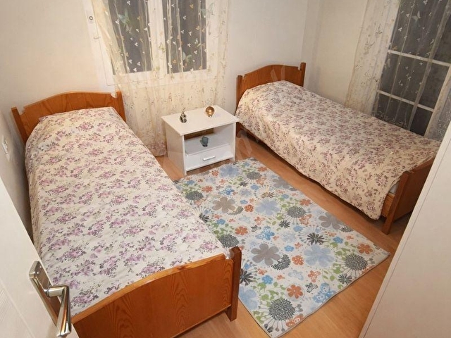 Davutlar Merkezde Sezon İçi/Dişi Kiralık TEK MÜSTAKİL Villa - Görsel 5
