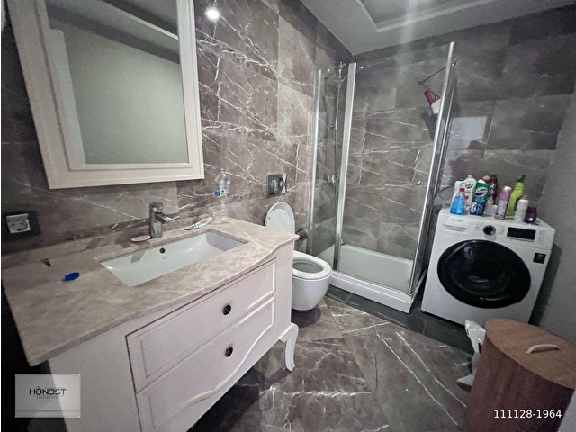KİPTAŞ VENEZİA MEGA KİRALIK FULL LÜKS EŞYALI KARE SALON 1+1 DAİRE - Görsel 9