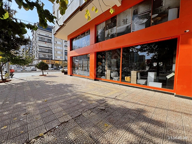 Prestijli Lokasyonda Tabela Değeri Yüksek 1850 m² Kiralık Plaza - Görsel 5