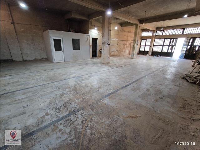 Karabağlar Mobilyacılar Sanayinde 600m2 Yük Asansörlü Kiralık Bina - Görsel 8