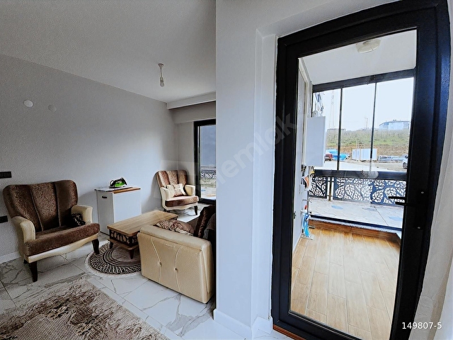 Masrafsız 1+1 Esyalı Daire Kullanima Hazir Cumhuriyet Mahallesi - Görsel 14