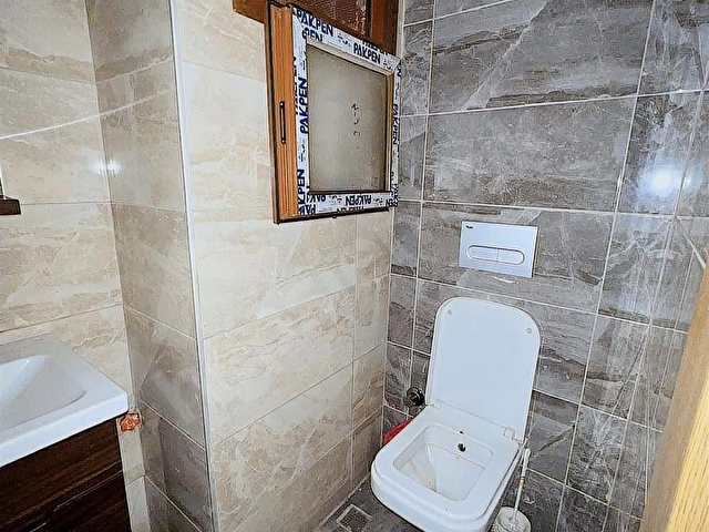 MENDERES BELEDİYE MEYDANINA BAKAN TAM MERKEZDE HARİKA OFİS - Görsel 18