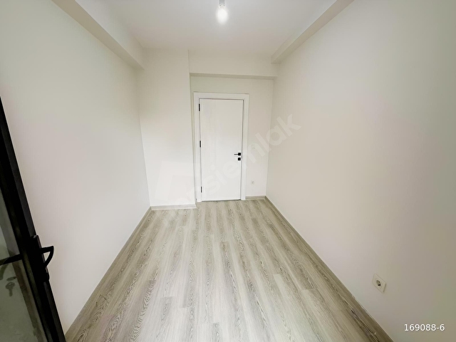 BATI MAHALLESİNDE KİRALIK SIFIR 2+1 DAİRE - Görsel 9