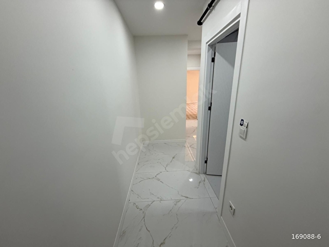 BATI MAHALLESİNDE KİRALIK SIFIR 2+1 DAİRE - Görsel 18