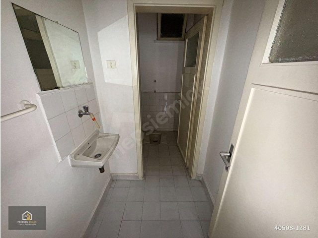 PEKESENDEN ŞEHİR HASTANESİNE ÇOK YAKIN EŞYALI 3+1 DAİRE - Görsel 21