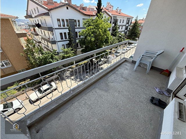 PEKESENDEN ŞEHİR HASTANESİNE ÇOK YAKIN EŞYALI 3+1 DAİRE - Görsel 9