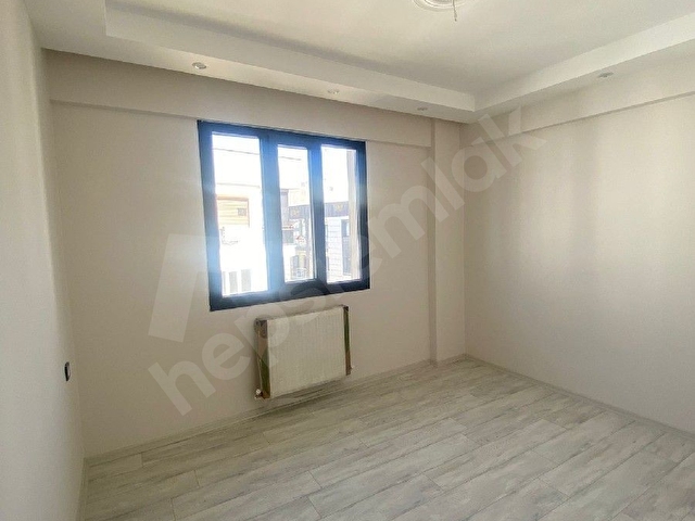 Aykut Emlaktan FIRSAT DAİRE - Görsel 14