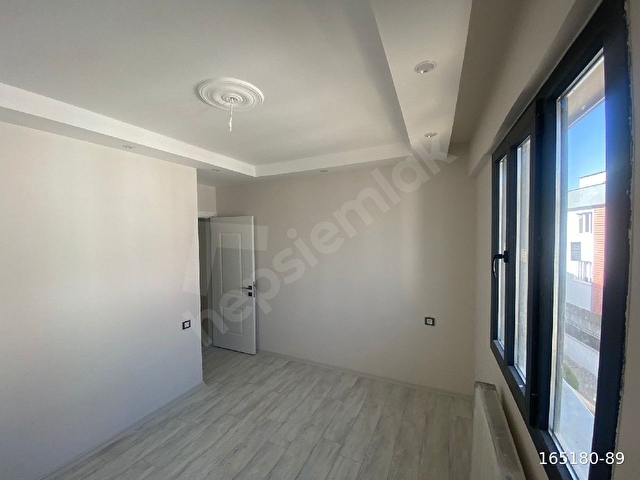 Aykut Emlaktan FIRSAT DAİRE - Görsel 16