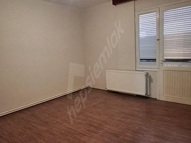 AYVALIKTA KİRALIK 3+1 DAİRE - Görsel 8