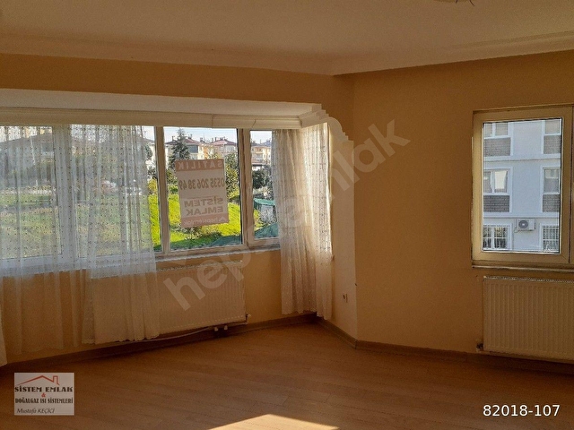 doğa manzaralı doğayla iç içe harika bir daire - Görsel 5