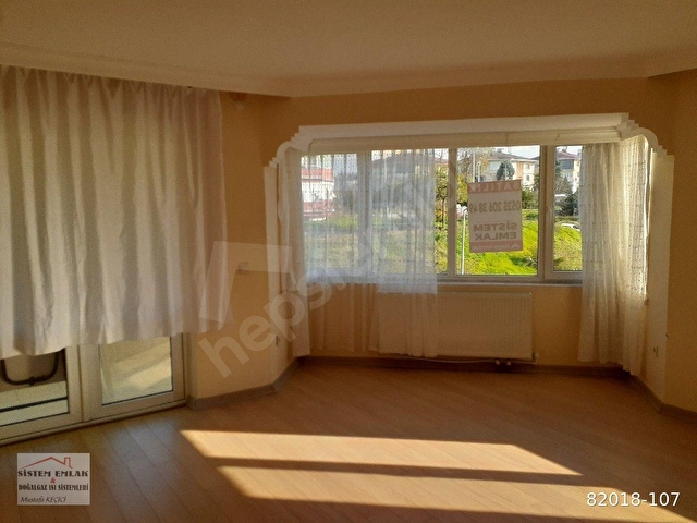 doğa manzaralı doğayla iç içe harika bir daire - Görsel 8