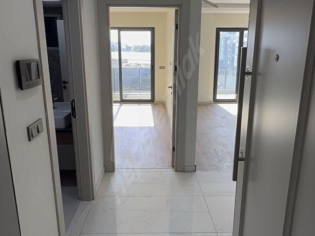 PAYALLAR UMA TOWER SİTESİNDE SATILIK LÜKS DAİRE 1.KAT 1+1 57M2 KÖŞE DAİRE GÜNEY CEPHELİ - Görsel 18