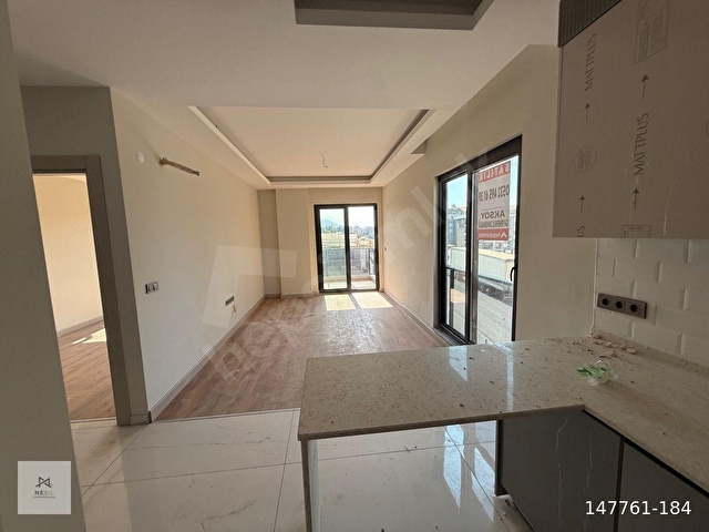 PAYALLAR UMA TOWER SİTESİNDE SATILIK LÜKS DAİRE 1.KAT 1+1 57M2 KÖŞE DAİRE GÜNEY CEPHELİ - Görsel 4