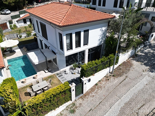 DOĞA İLE İÇ İÇE-ÖZEL HAVUZ-OTOPARK-550 M2-BAHÇE-YERDEN ISITMA/ISI POMPASI-LÜX-EŞYALI-AKILLI-MÜSTAKİL - Görsel 2