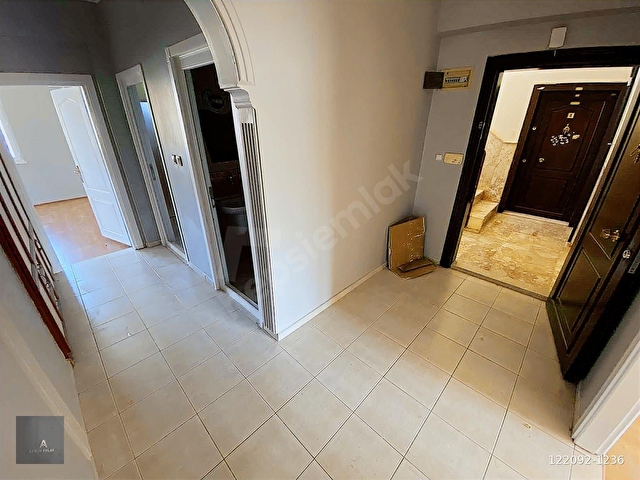 GÖÇERLERDE HASTANE YAKINI SİTE İÇİ 3+1 SATILIK DAİRE - Görsel 5