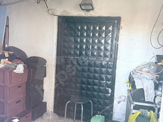 AYVALIK SAHİLKENTTE DENİZE ÇOK YAKIN MÜSTAKİL VİLLA - Görsel 30