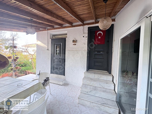 AYVALIK SAHİLKENTTE DENİZE ÇOK YAKIN MÜSTAKİL VİLLA - Görsel 4