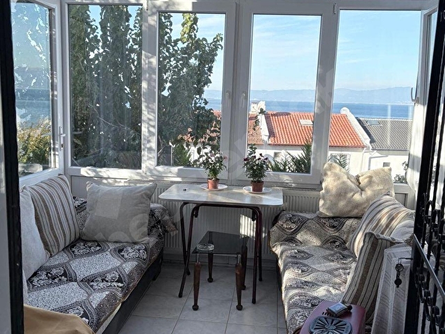 AYVALIK SAHİLKENTTE DENİZE ÇOK YAKIN MÜSTAKİL VİLLA - Görsel 9