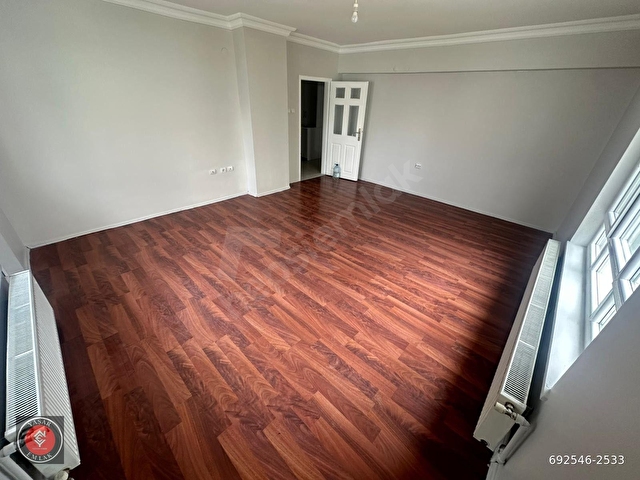 KUTLU MAH 3+1 3. KAT  120m2  3 BALKONLU CADDE YAKINI KİRALIK DAİRE - Görsel 6