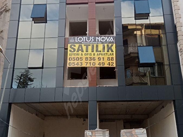 HALİT ZİYA OKULU KARŞISI 1+1 APART