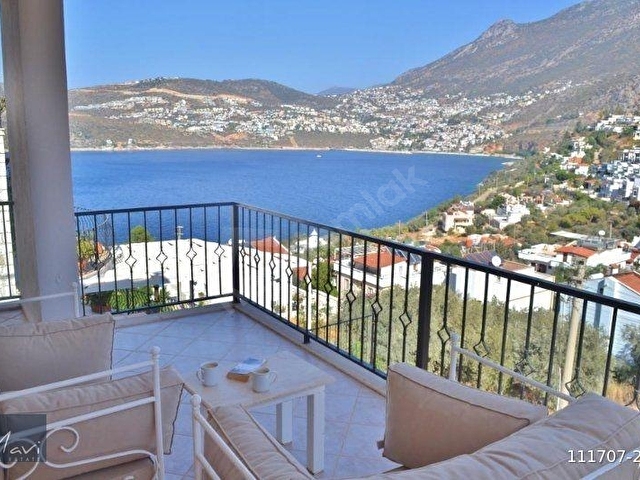 Kalkanda müthiş deniz manzaralı denize yakın satılık lüks villa - Görsel 30
