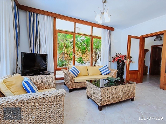 Kalkanda müthiş deniz manzaralı denize yakın satılık lüks villa - Görsel 18