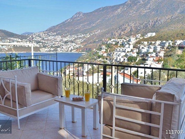 Kalkanda müthiş deniz manzaralı denize yakın satılık lüks villa - Görsel 29
