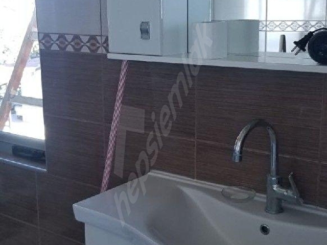KOLEJ OFİS GAY.DENİZE 150 M UZAKLIKTA AKARCA DA SATILIK MÜSTAKİL YAZLIK - Görsel 14
