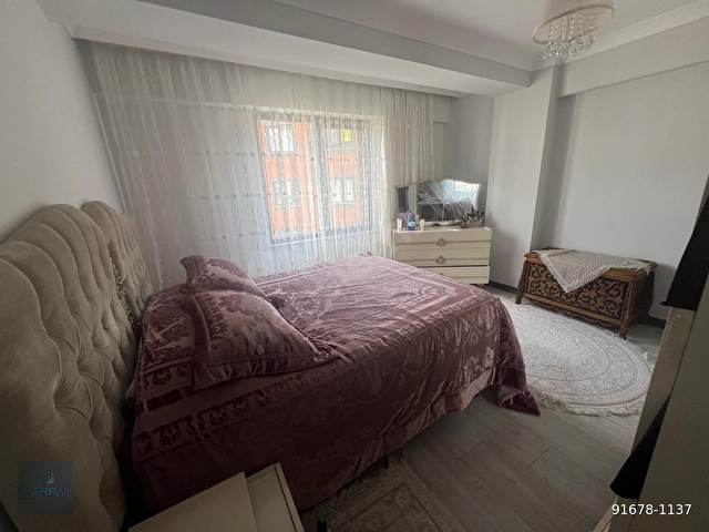 HATİP MAH. HAVUZLU SİTE İÇİNDE 3+1/140M2 ARA KAT SATILIK DAİRE - Görsel 9