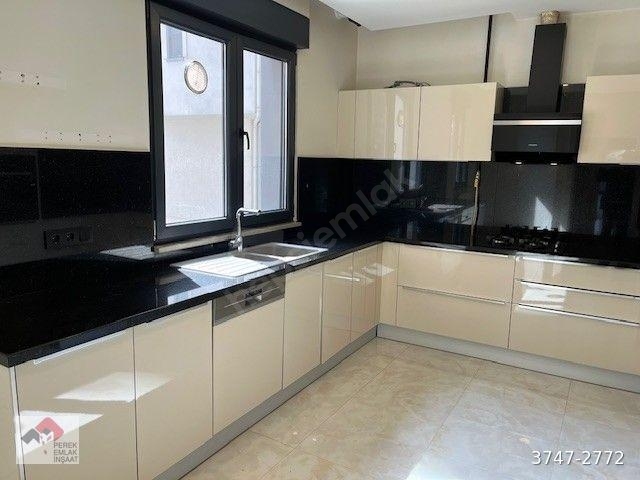 BAĞDAT CADDESİNE CEPHELİ SUADİYE ÇATALÇEŞMEDE YENİ 5+1 - Görsel 10