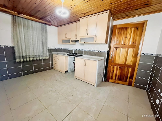 AŞAĞI PAZARCIDA SATILIK 3+1 DAİRE - Görsel 8