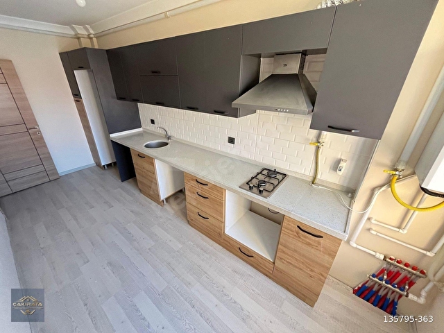 Bandırma Kiralık Daire 2+0 17 Eylül Avm Arkası Çakırata Gyd - Görsel 2