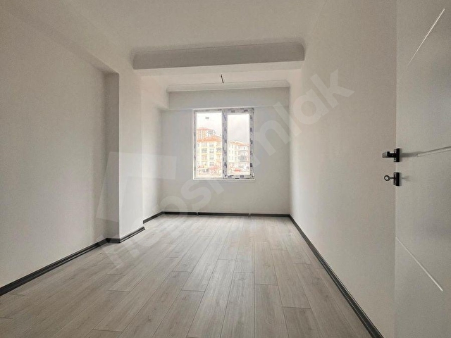 KARAPÜRÇEK SDATYUM YANI SIFIR KİLERLİ YAPI İSKANLI 3/1 SATILIK - Görsel 12