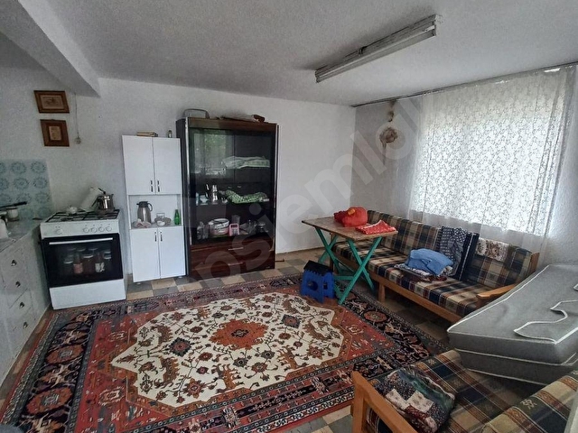 C.21LOCADAN SUSURLUK BABAKÖYDE MÜKEMMEL BAHÇELİ KÖY EVİ