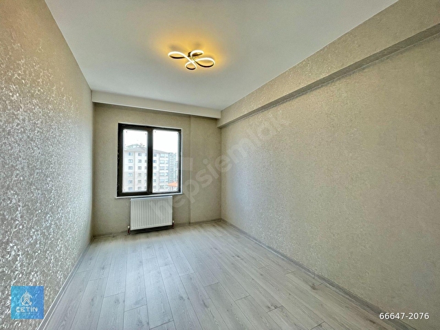 ÇETİN EMLAK ▓ BULVAR YANI 4.KAT TERAS BALKON K.GARAJLISIFIR 4+1 - Görsel 14