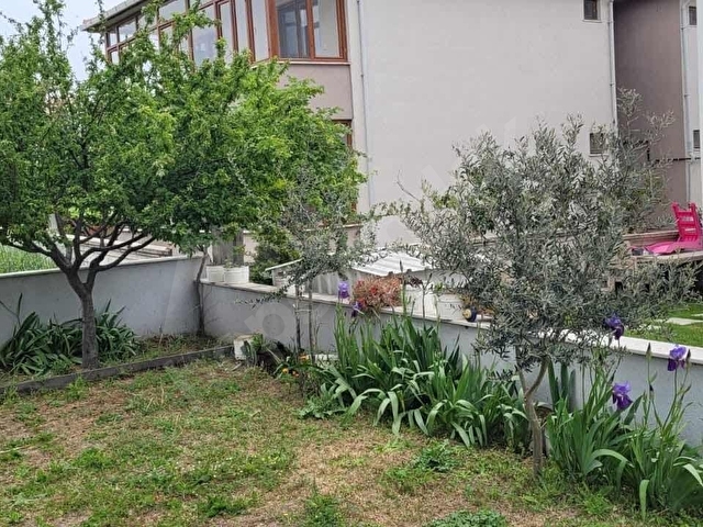 KARABİGA DENİZE 100 METRE KOMPLE SATILIK KONAK - Görsel 2