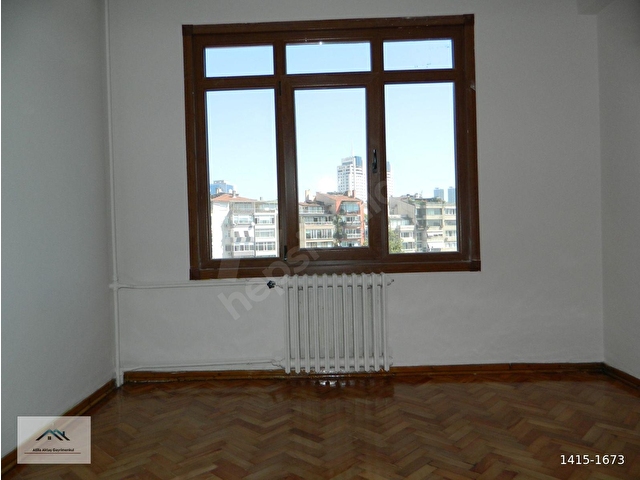 TEŞVİKİYEDE ARAKAT ASANSÖRLÜ BAKIMLI SATILIK DAİRE - Görsel 24