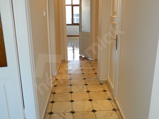 TEŞVİKİYEDE ARAKAT ASANSÖRLÜ BAKIMLI SATILIK DAİRE - Görsel 29